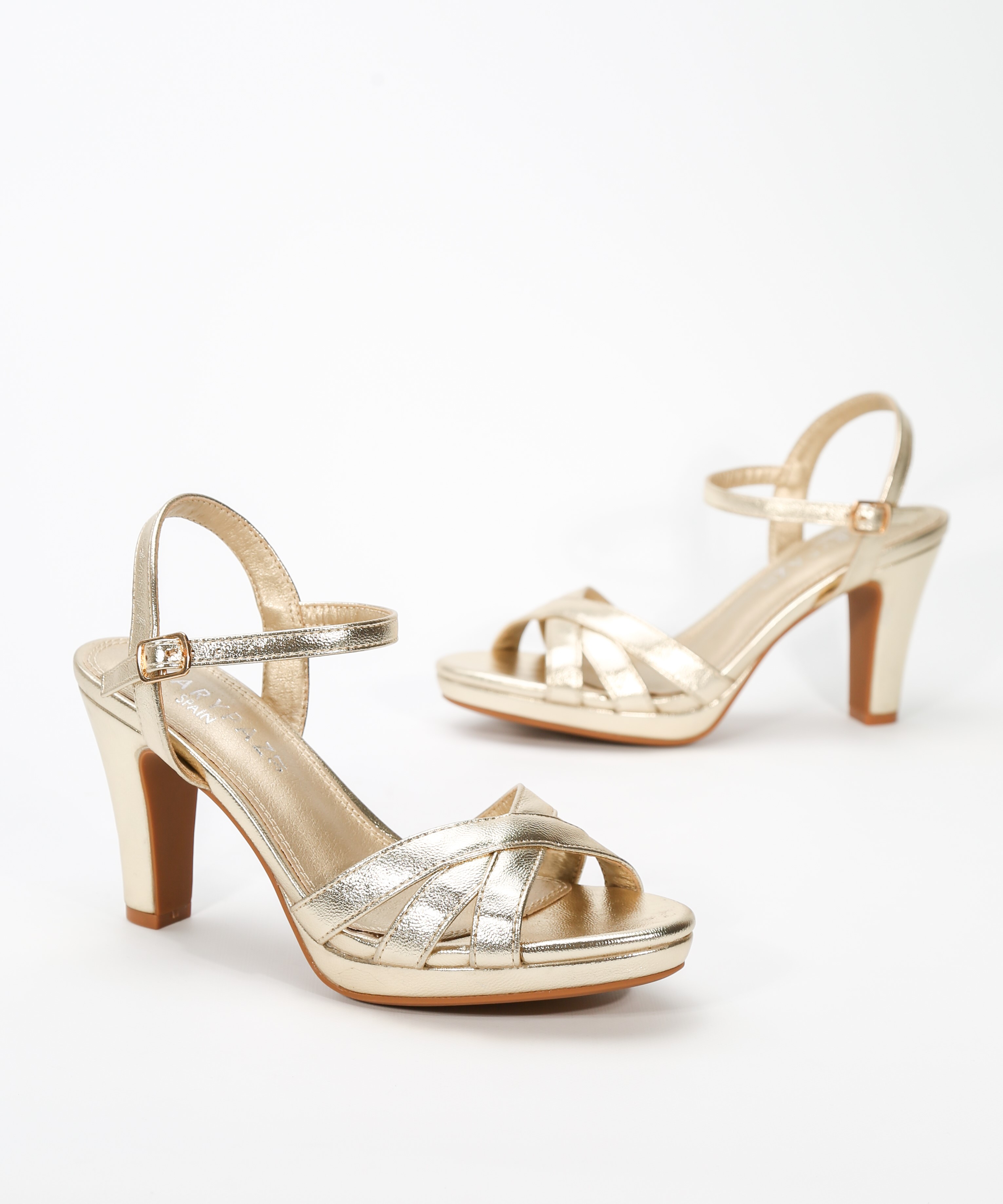 Sand&aacute;lia plataforma com tiras image number null